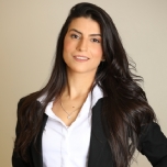 Adv. Simya Weitzman