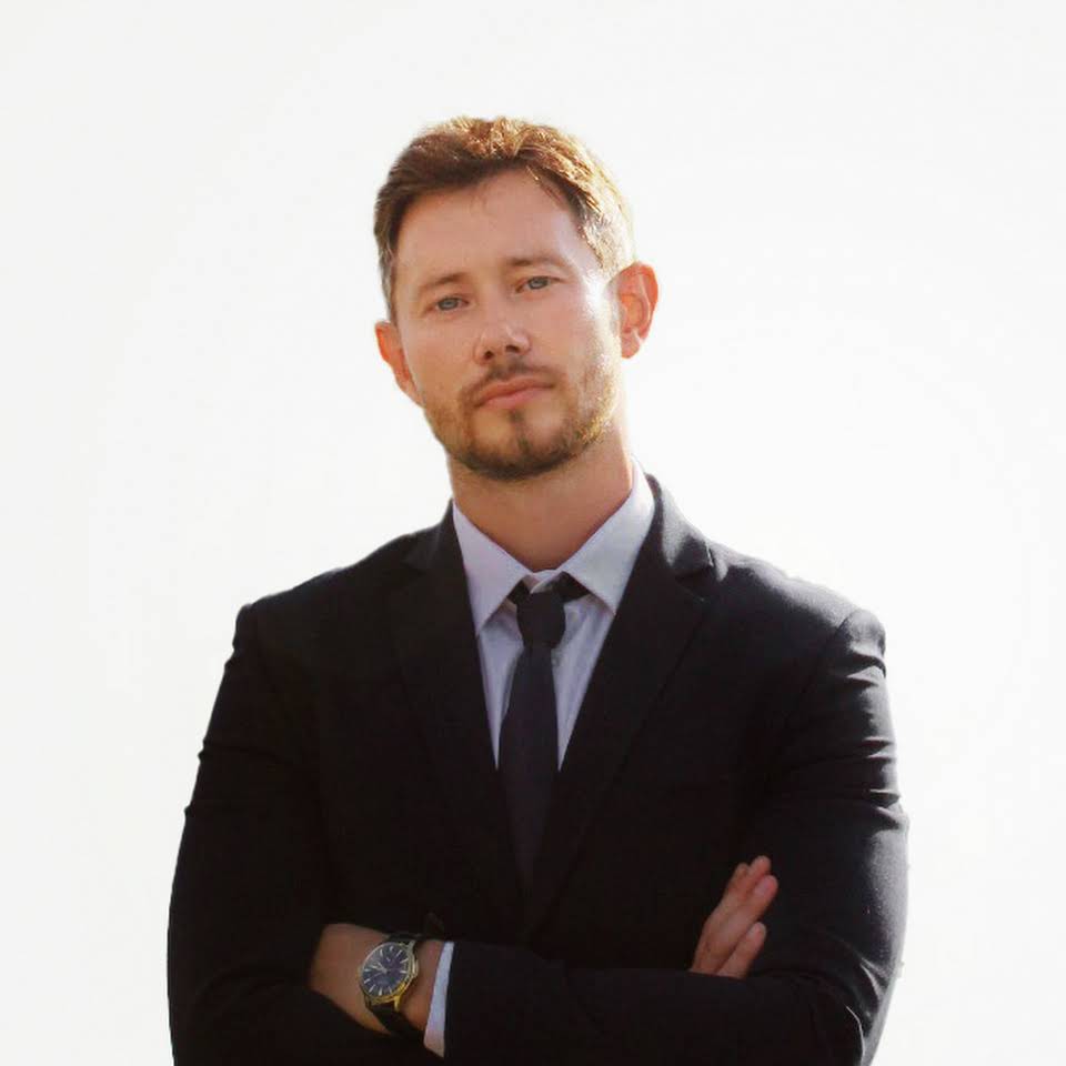 Adv. Roman Bulik
