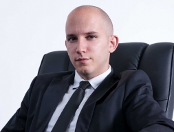 Adv. and Mediator Niv Badrian